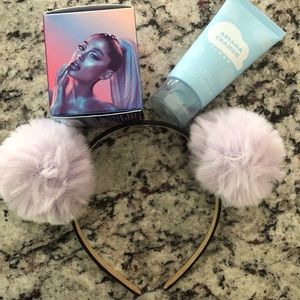 Ariana Grande body soufflé, head band, &